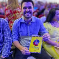 30F5AF2F-B238-4D12-B289-E408DAA7067D