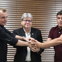 9efa1d78-9d3e-4eac-b769-8292fa5c978c